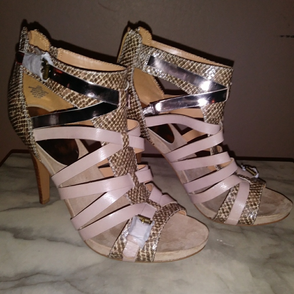 Women shoes